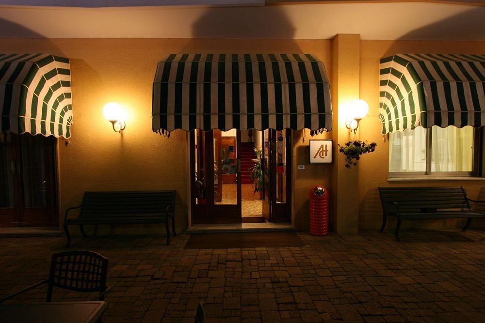 Albergo Adriana Celle Ligure Ngoại thất bức ảnh