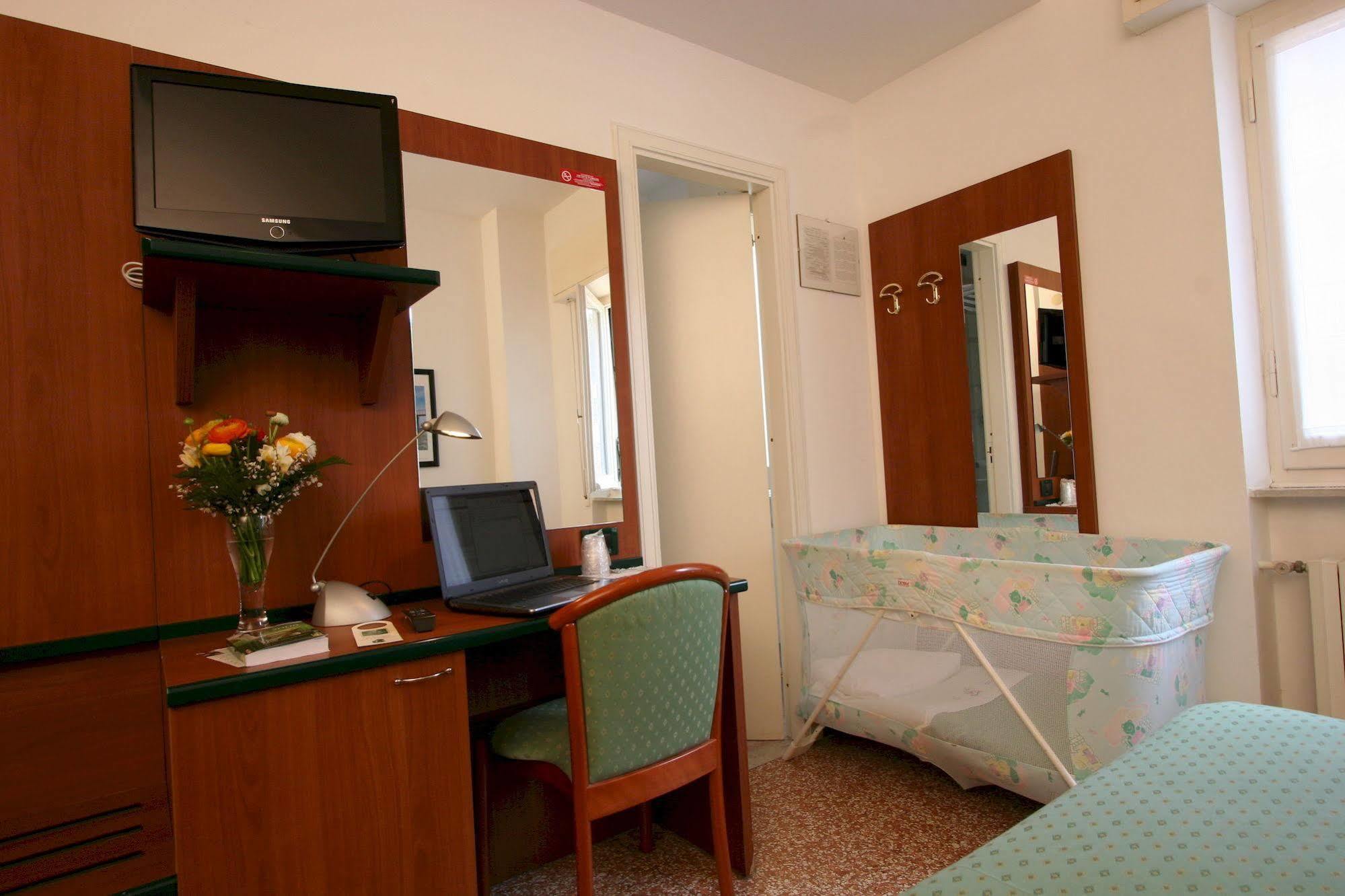 Albergo Adriana Celle Ligure Ngoại thất bức ảnh